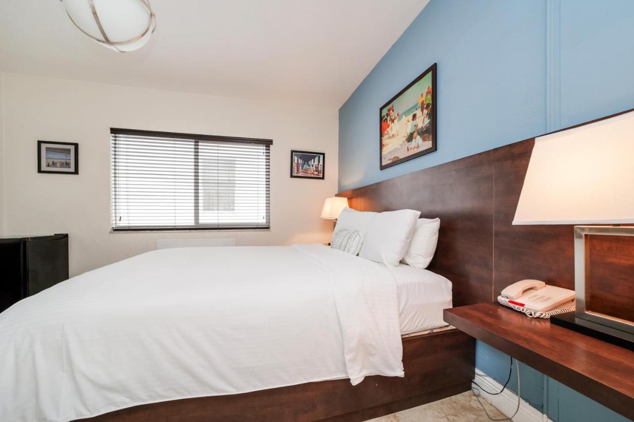 Starlite Hotel