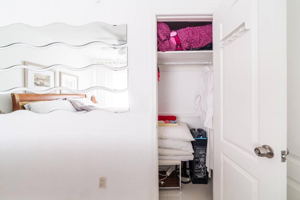 2 Bedroom On The ! *