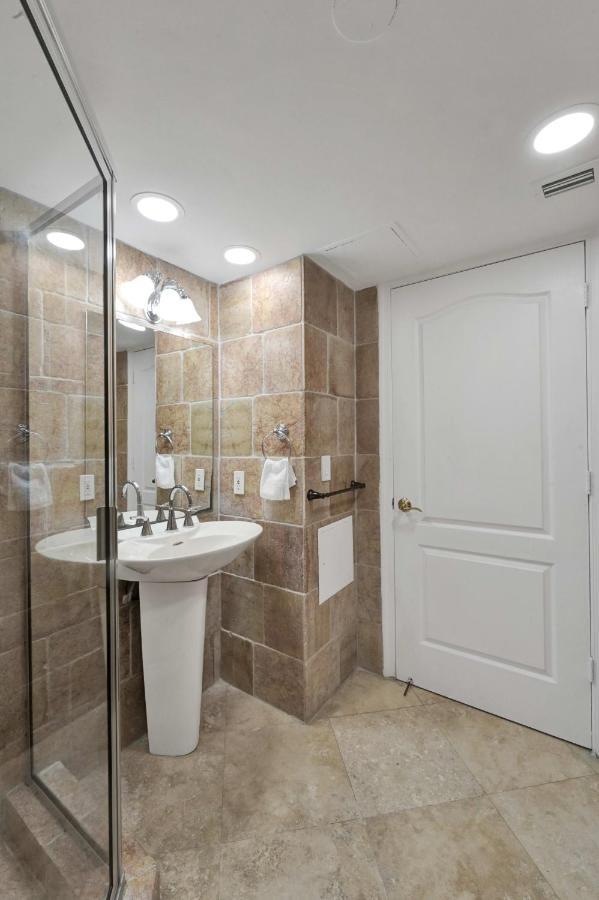 Apartment Modern Miami With Service & Pool