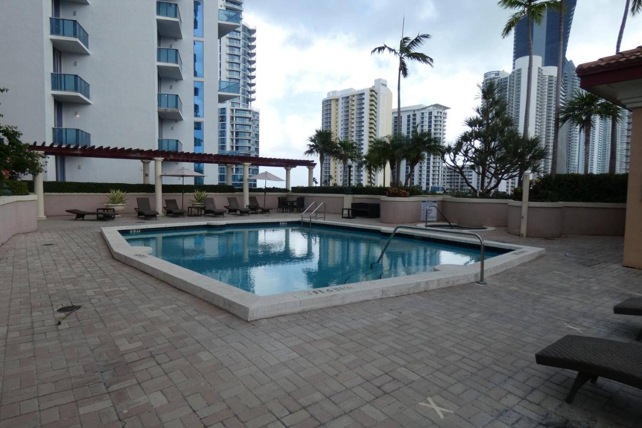 Apartment 3br In Sunny Isles *