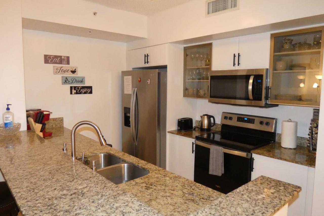 3br In Sunny Isles Apartment *