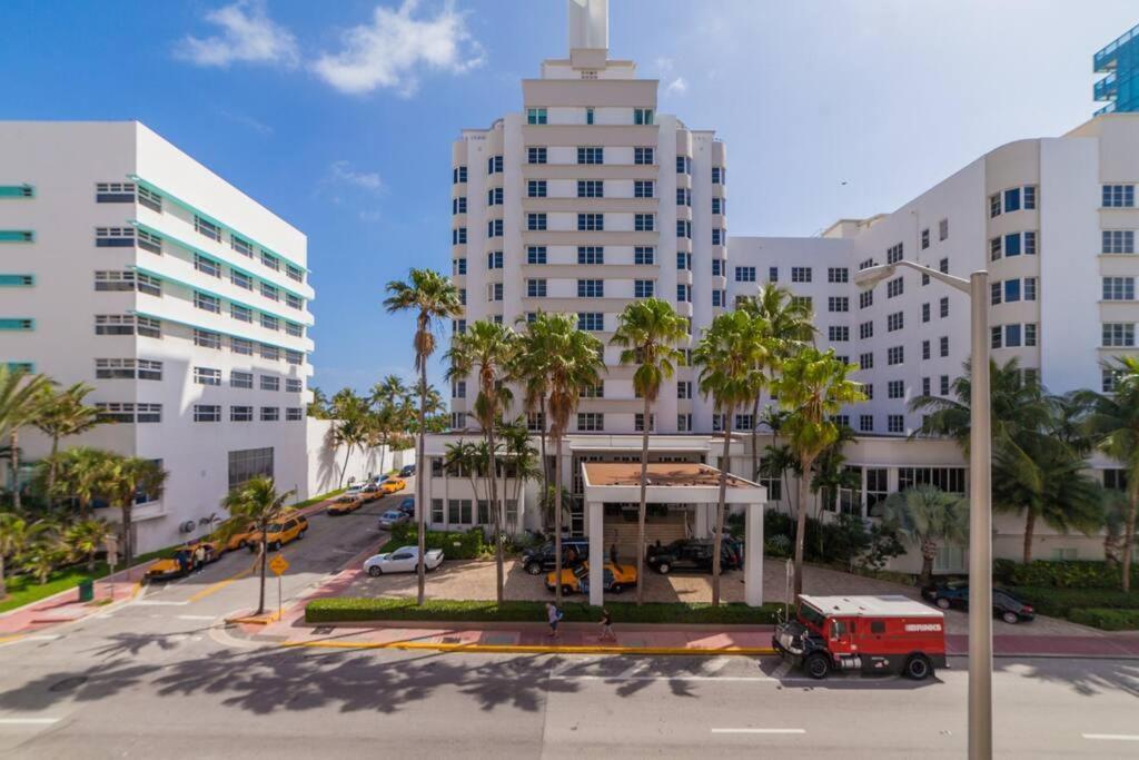 Ocean & Only 1 Minute Walk! Apartment Miami Beach