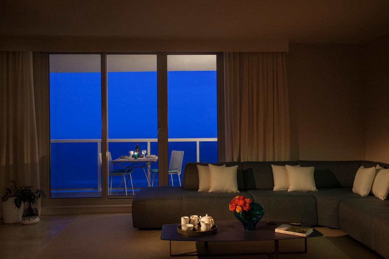 Incredible Ocean Views! Terrace, 1800 Sq.ft., Apartment Miami Beach