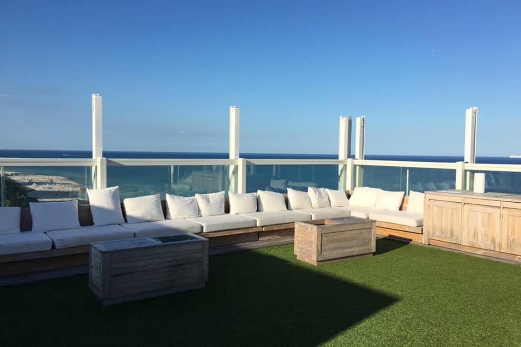 Incredible Ocean Views! Terrace, 1800 Sq.ft., Apartment