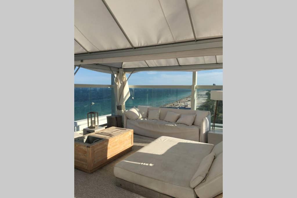 Incredible Ocean Views! Terrace, 1800 Sq.ft., * Miami Beach