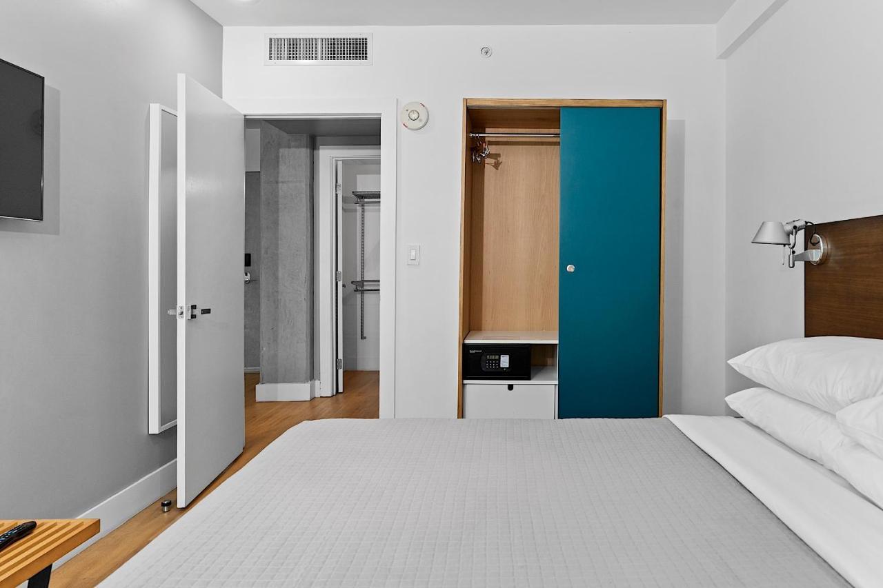 Boutique 1215 West Avenue Apartment