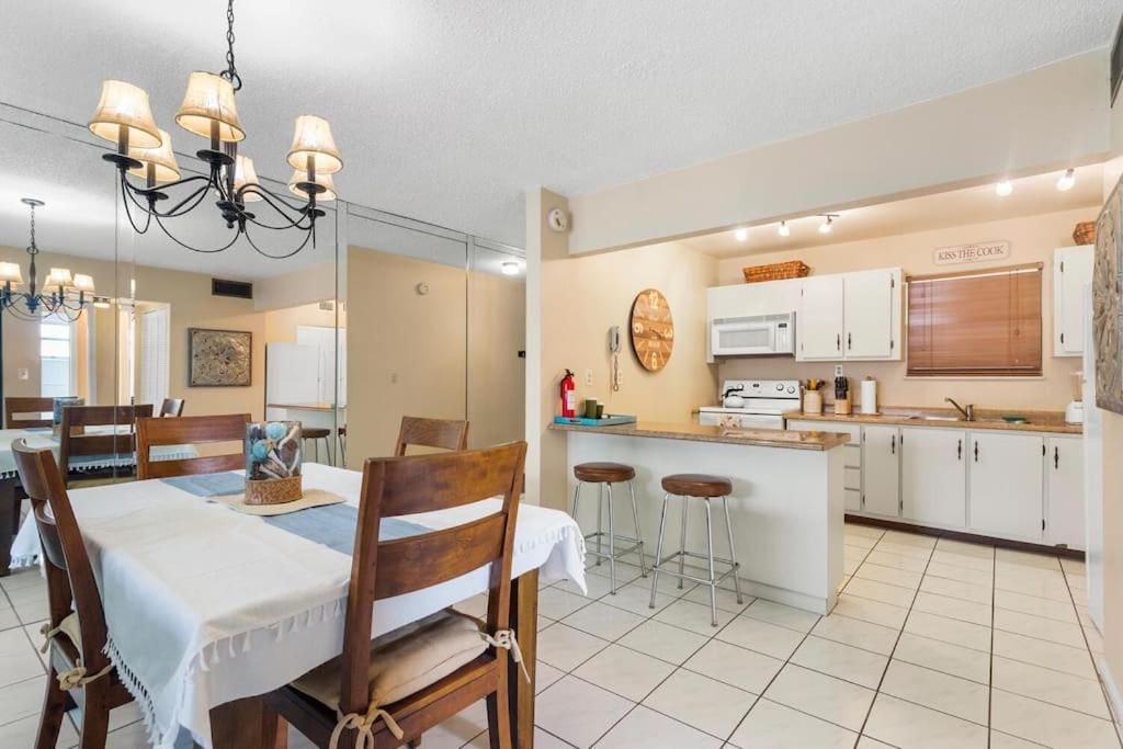 Spacious 1 Bed, 5min Walk To The Beach! Apartment