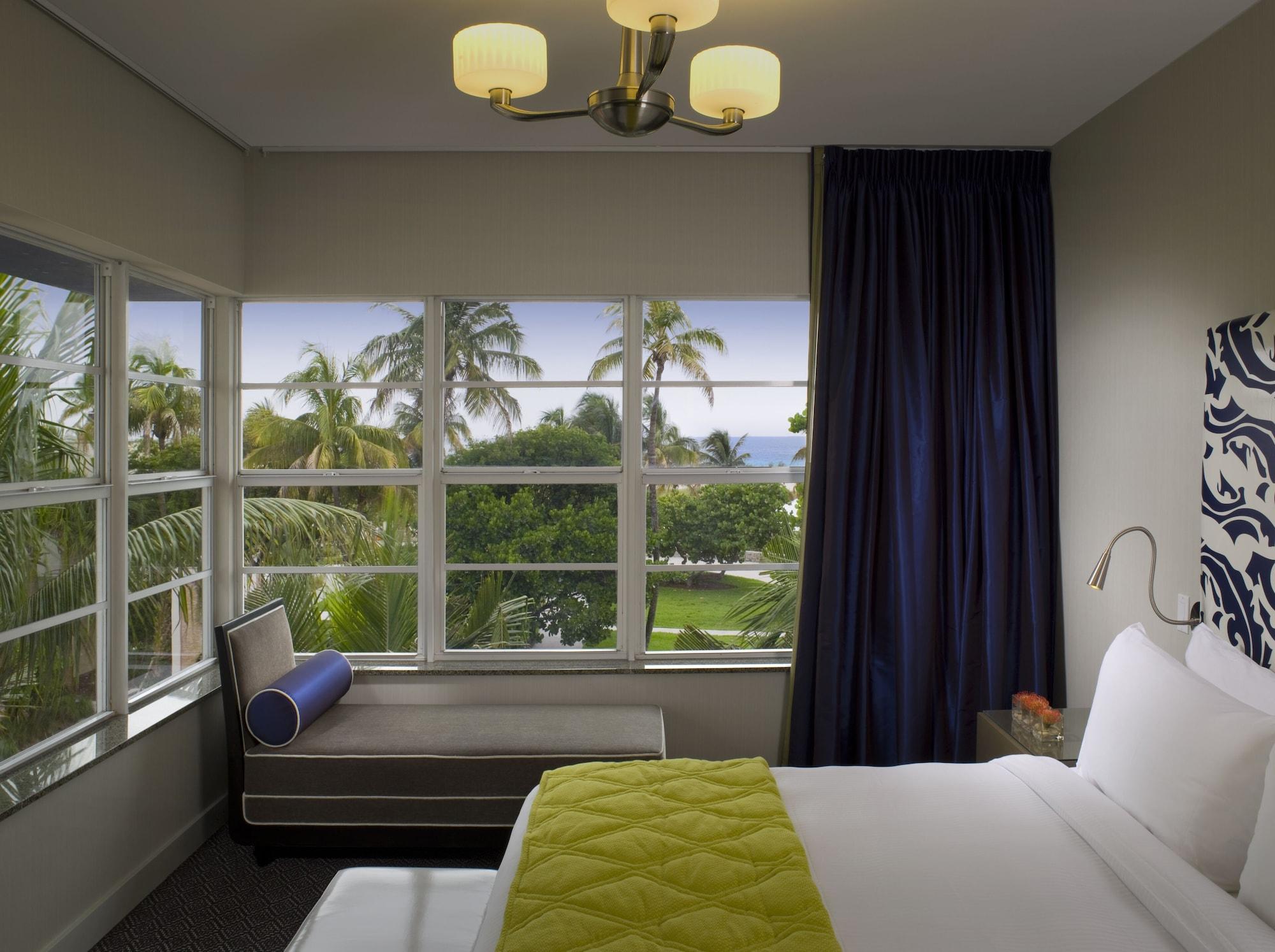 Breakwater South Hotel 4*