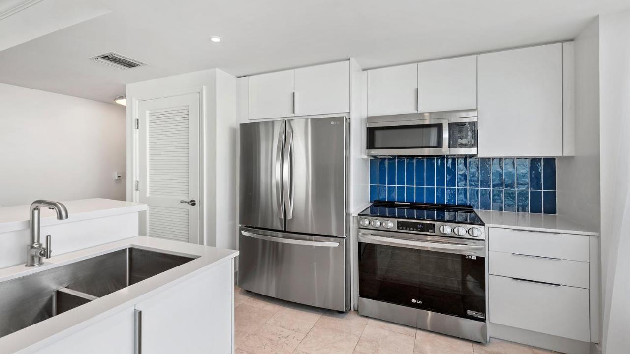 Fontainebleau Ocean View Private -90103 Apartment Miami Beach