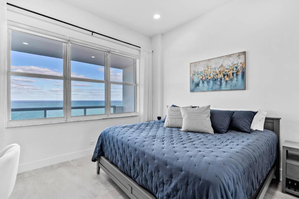 Oceanfront Luxury Penthouse 2 Bedrooms With Direct Ocean View Miami Beach