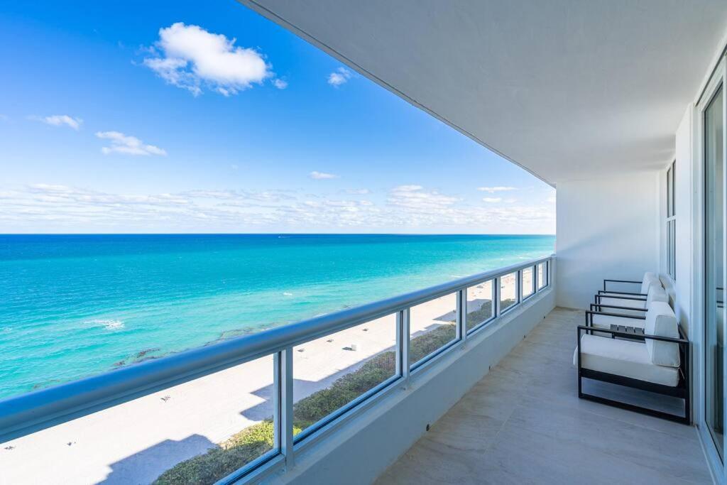 Apartment Oceanfront Luxury Penthouse 2 Bedrooms With Direct Ocean View Miami Beach