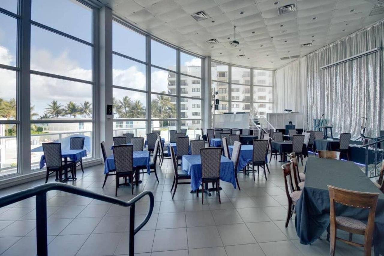 Apartment Beachfront Pool Gym Tennis Miami Beach! *