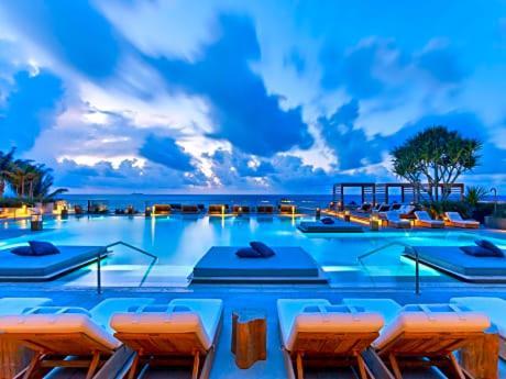 Plustay: Miami Oasis Hotel Miami Beach