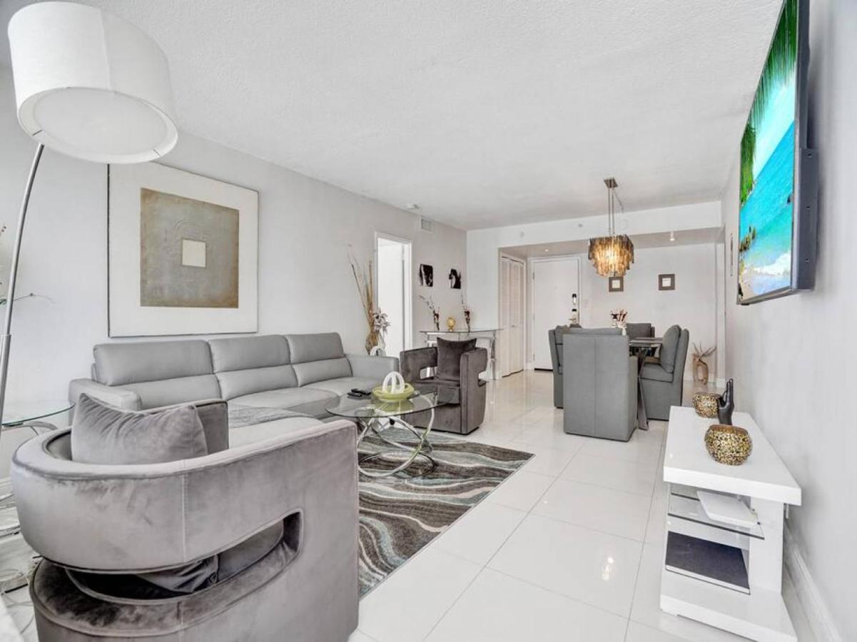 Fantastic W Service 615 Apartment Miami Beach