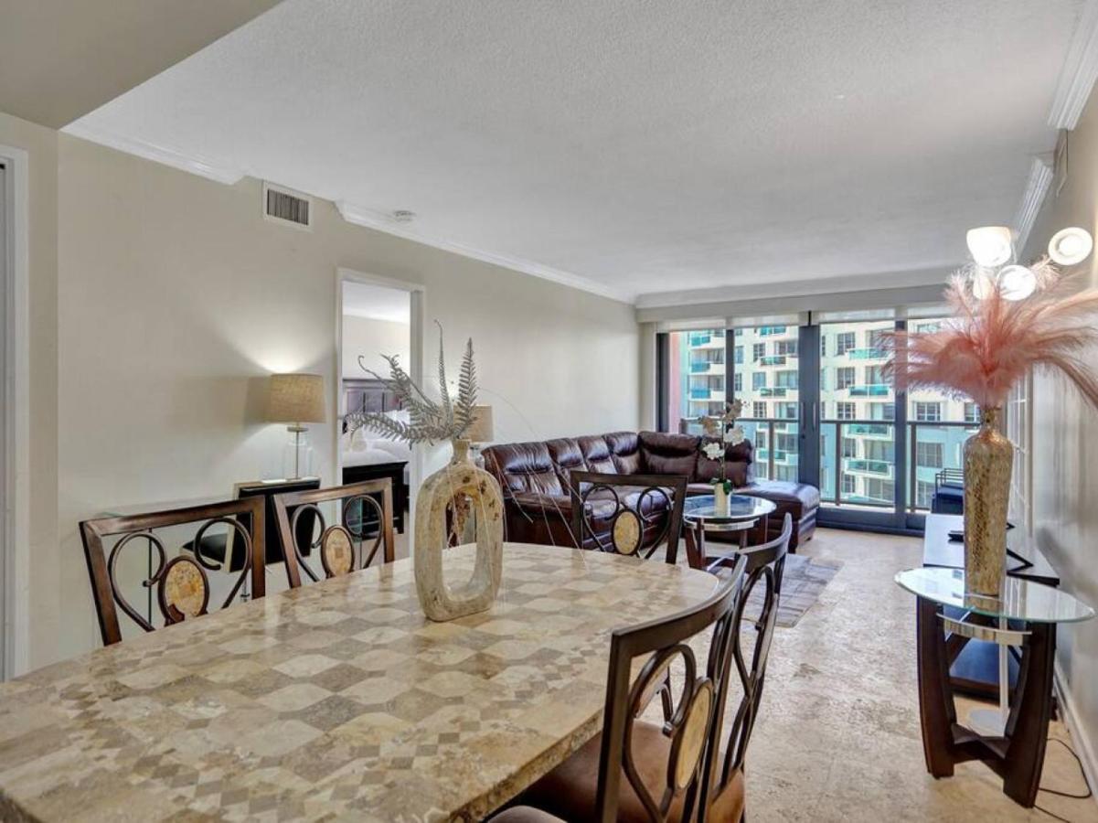 Cute Ocean View Service Unit 1217 Miami Beach