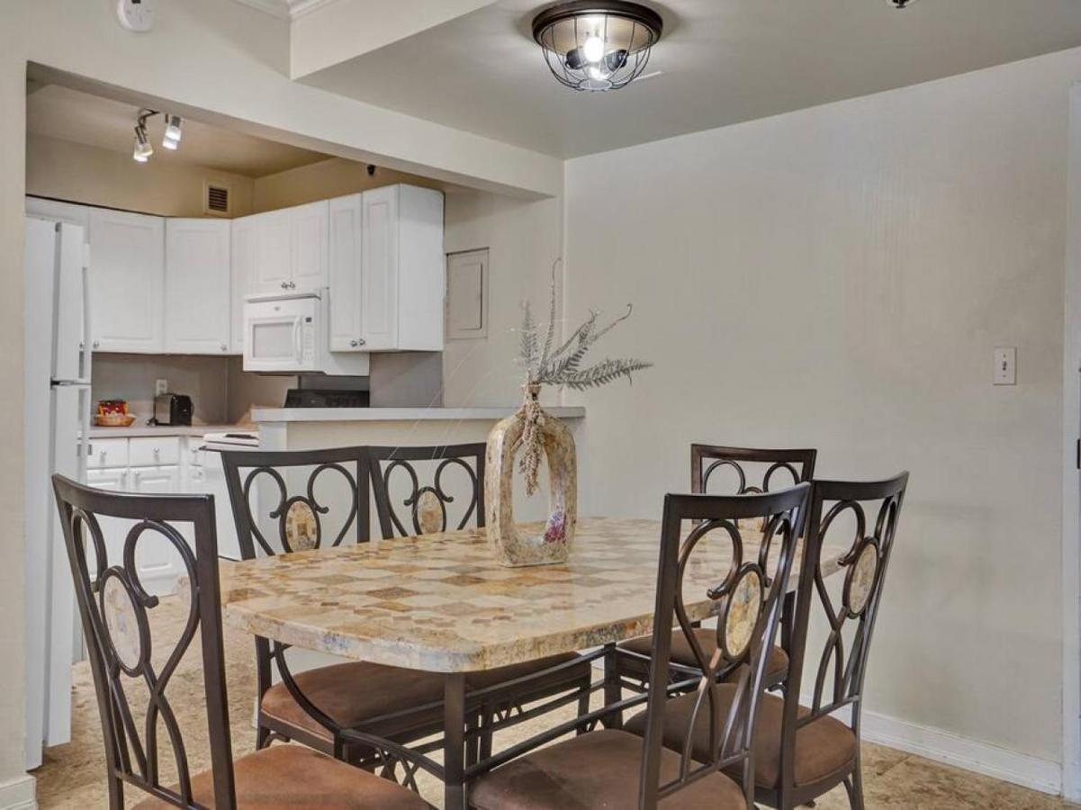 Cute Ocean View Service Unit 1217 Apartment Miami Beach