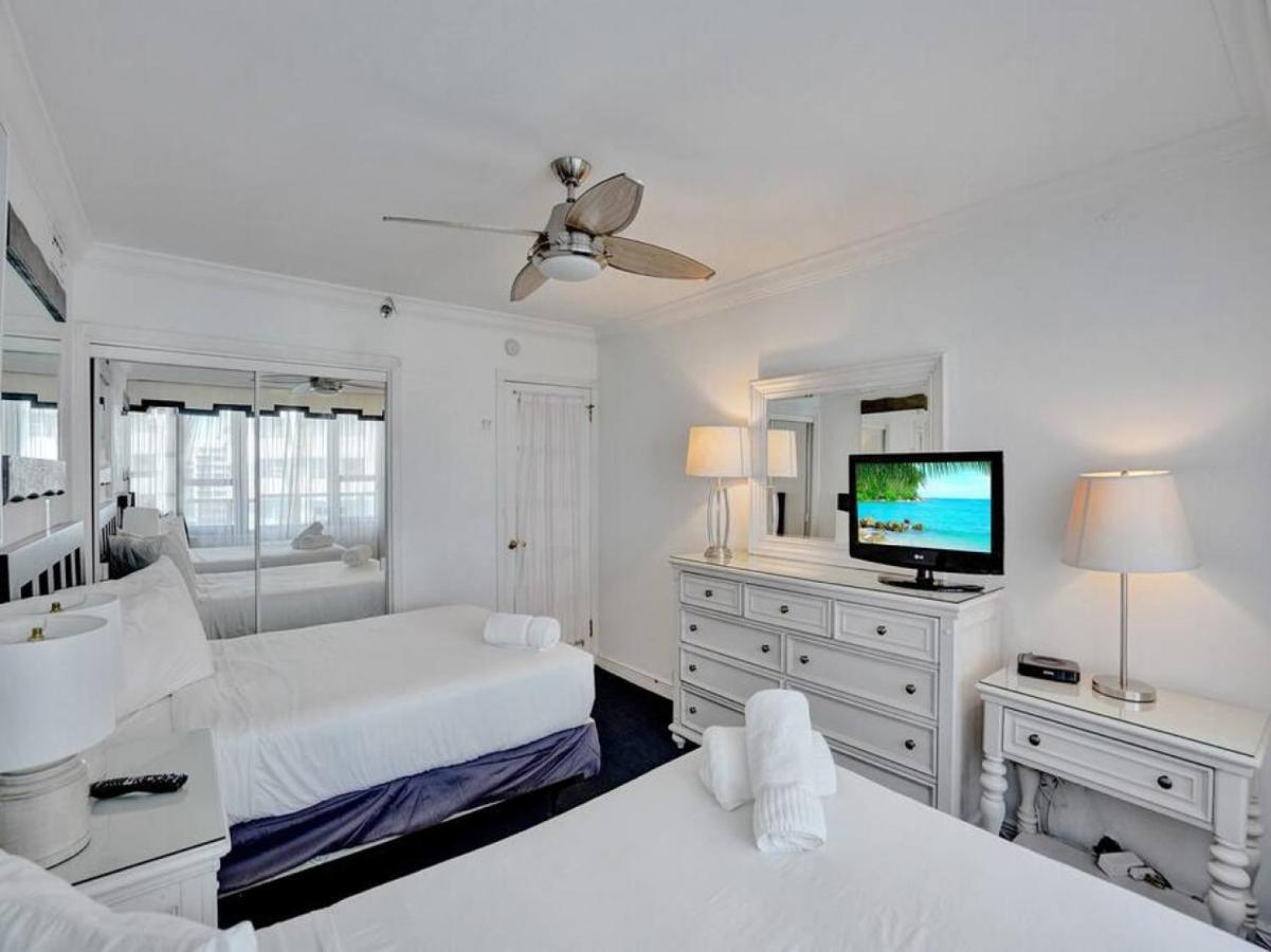 Huge Terrace Oceanfront Service 1502 Apartment *