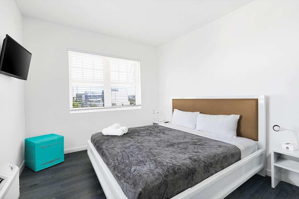 Hotel Variety Luxurban Trademark