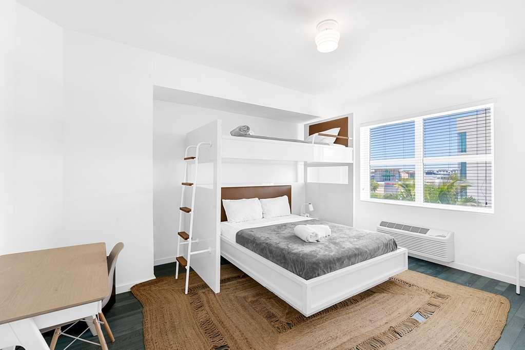Hotel Variety Luxurban Trademark