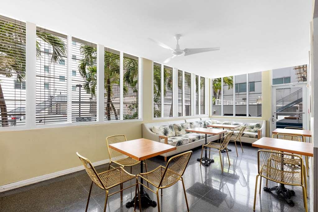 Townhouse Miami Bch. Trademark *