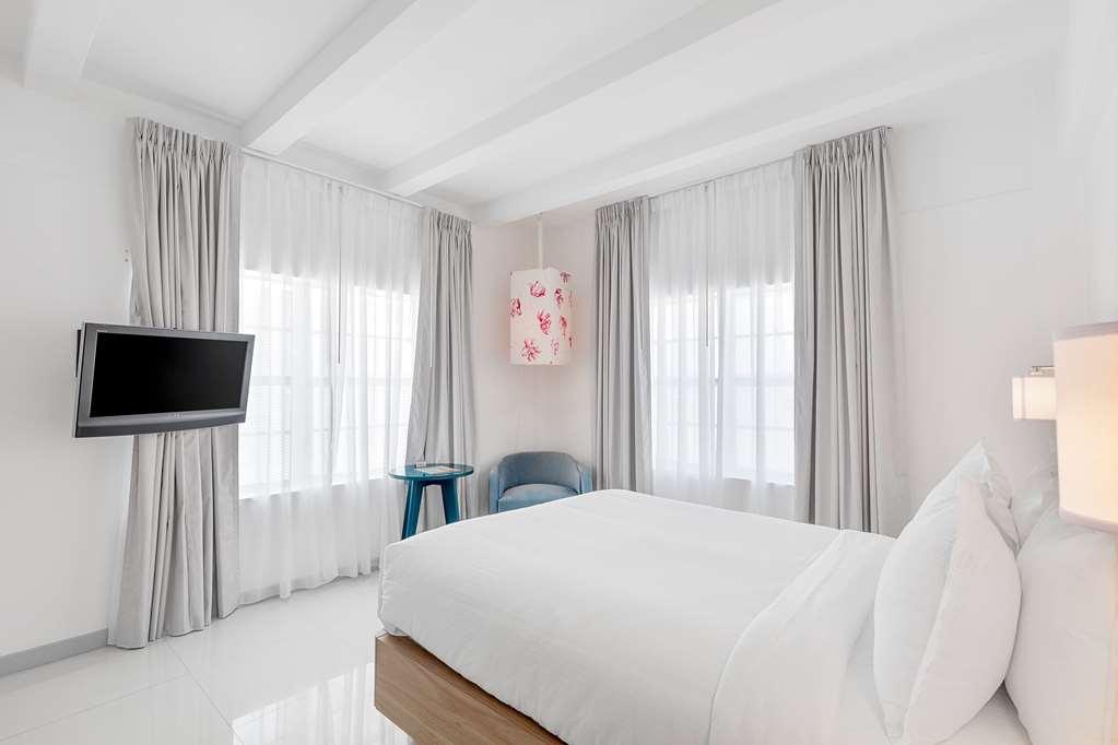 Townhouse Miami Bch. Trademark * Miami Beach