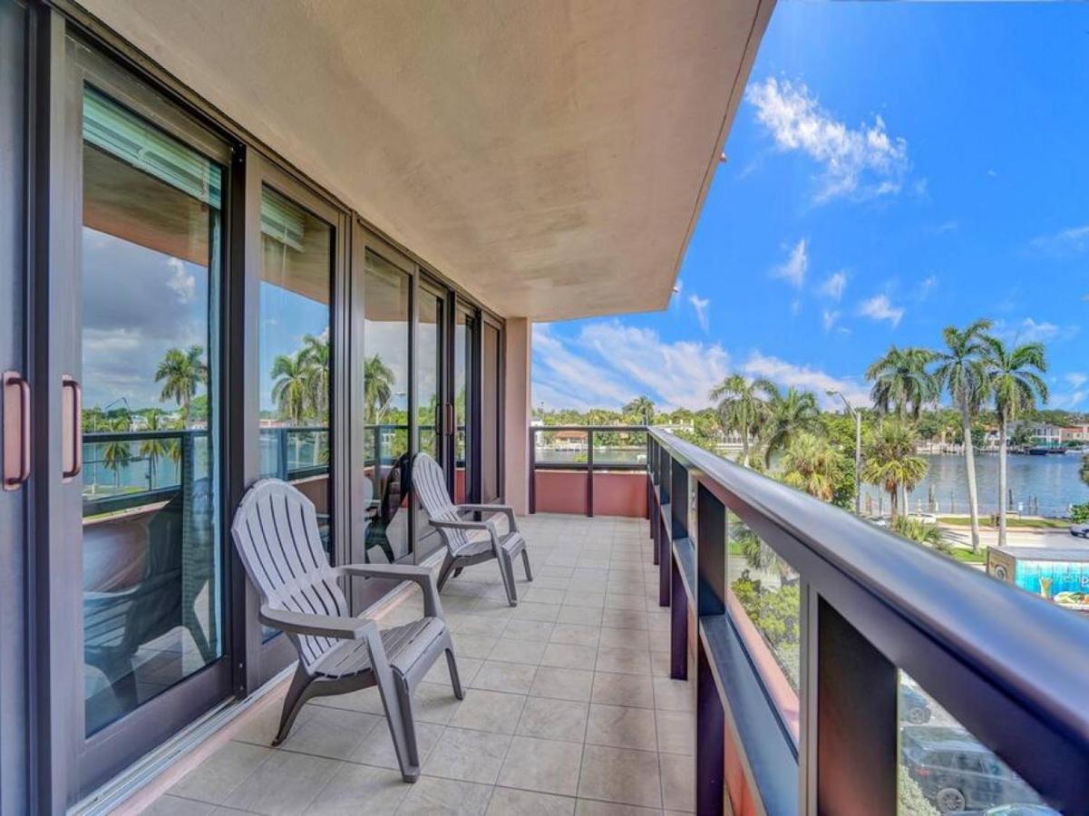 Apartment Beachfront Ocean View Beach Service 520 Miami Beach