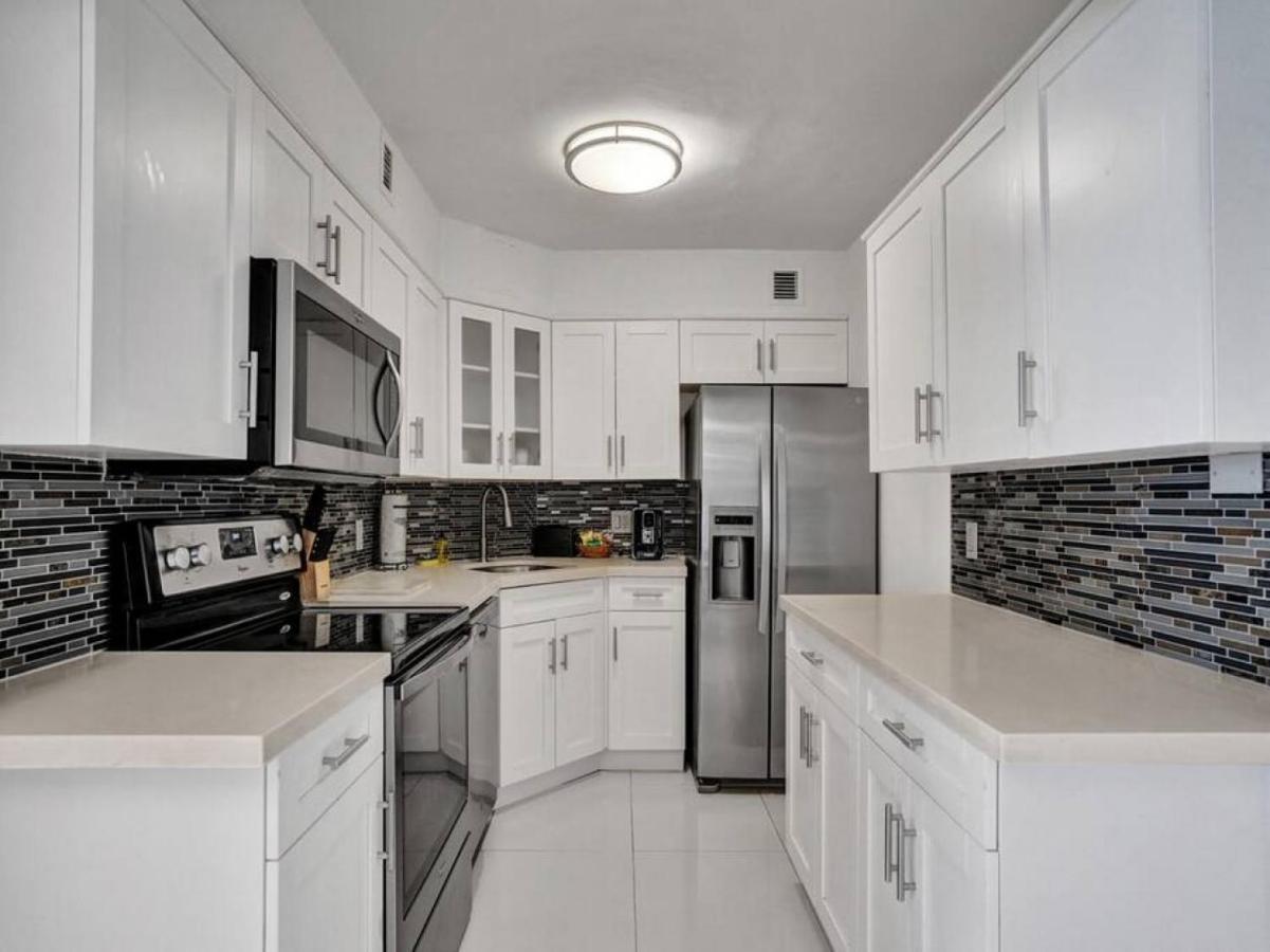 Amazing Ocean View Service 1111 Miami Beach