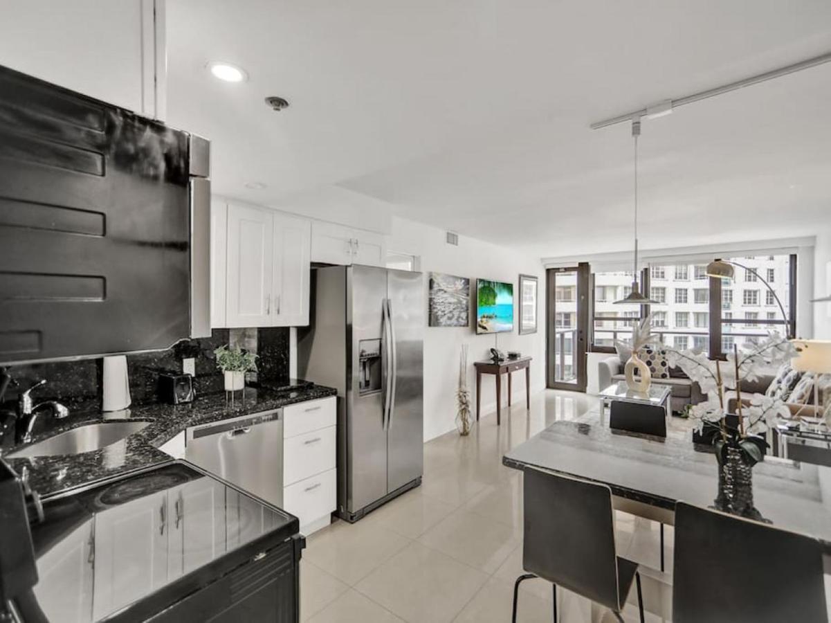 Spacious Ocean View Service 509 Apartment