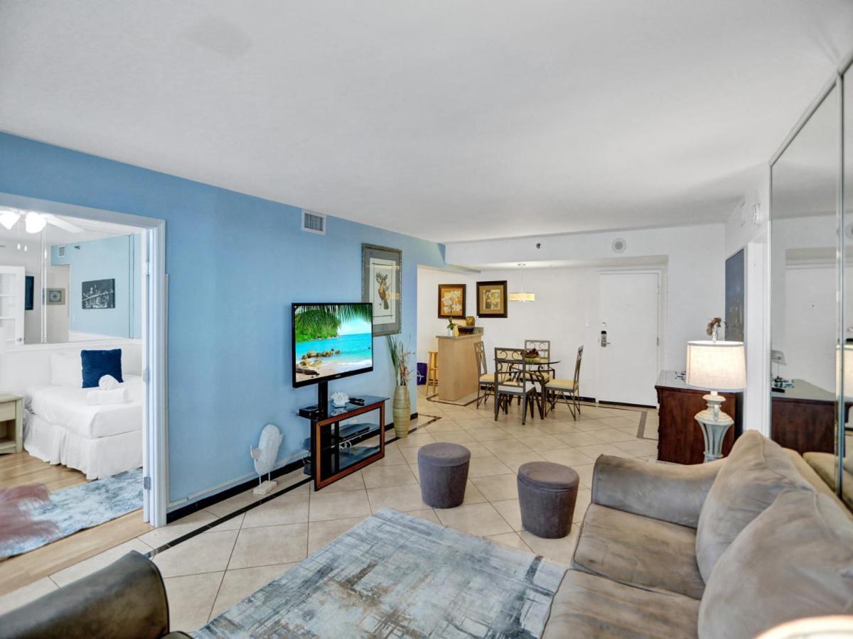 Cozy Ocean View Service 610 * Miami Beach