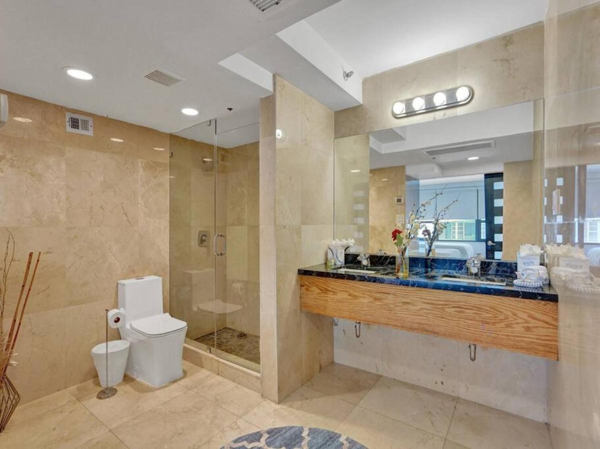 Luxury Ocean View And 1216