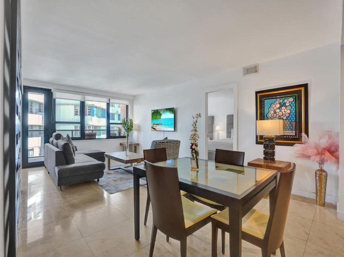 Luxury Ocean View And 1216 Apartment Miami Beach