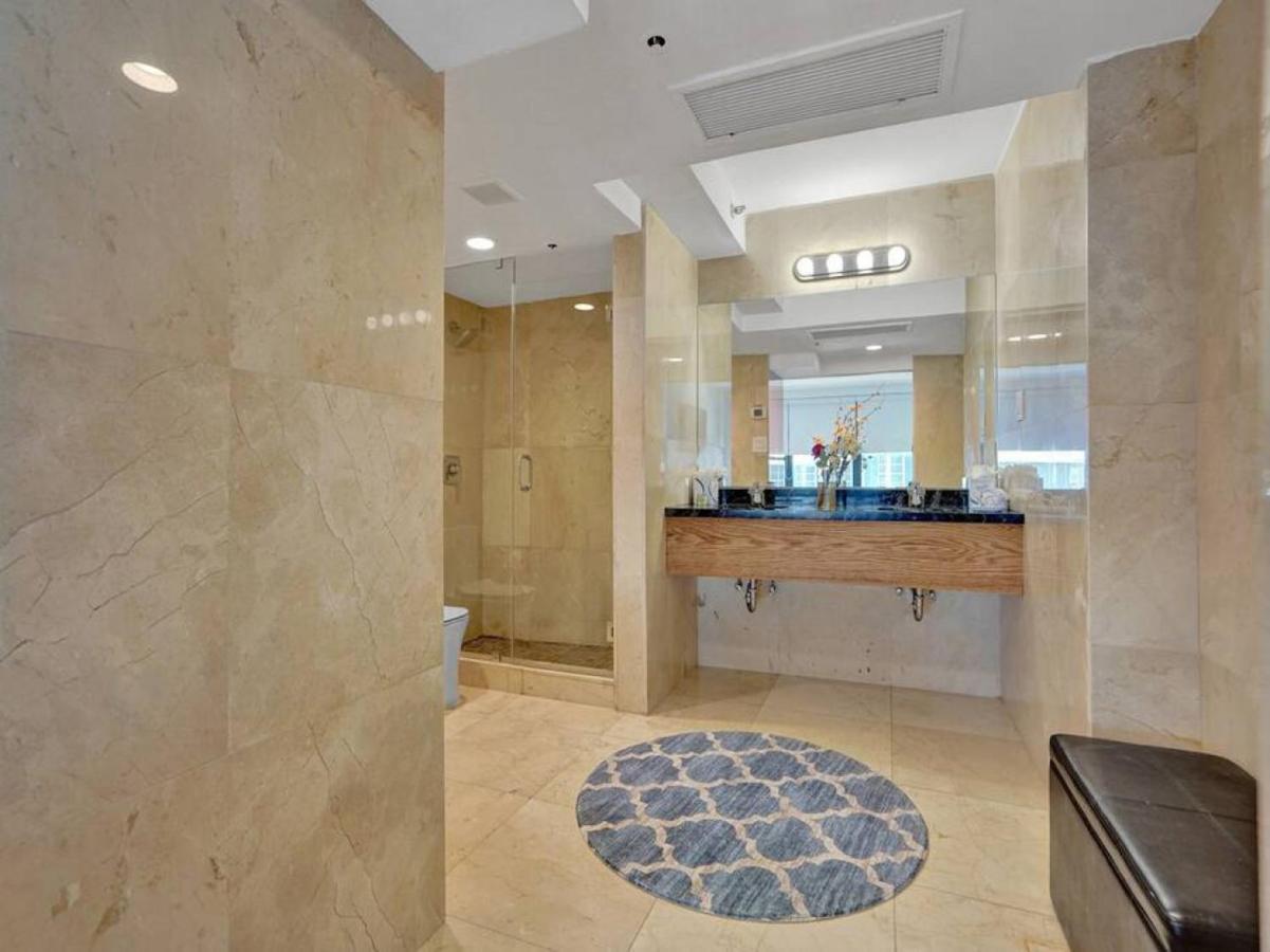 Luxury Ocean View And 1216