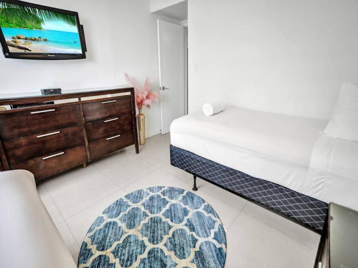 Spacious Ocean View Service 509 *