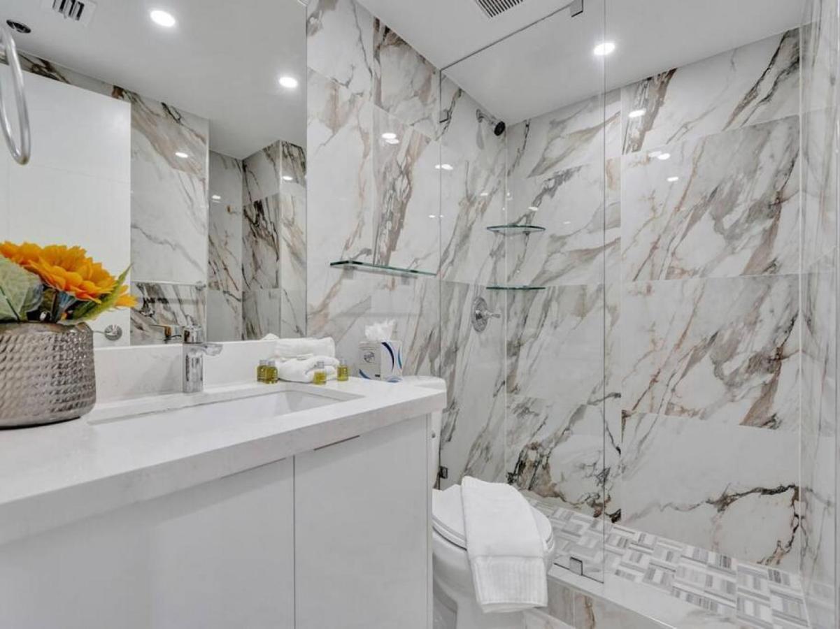 Ocean View Beachside Bliss Service 1218 Miami Beach