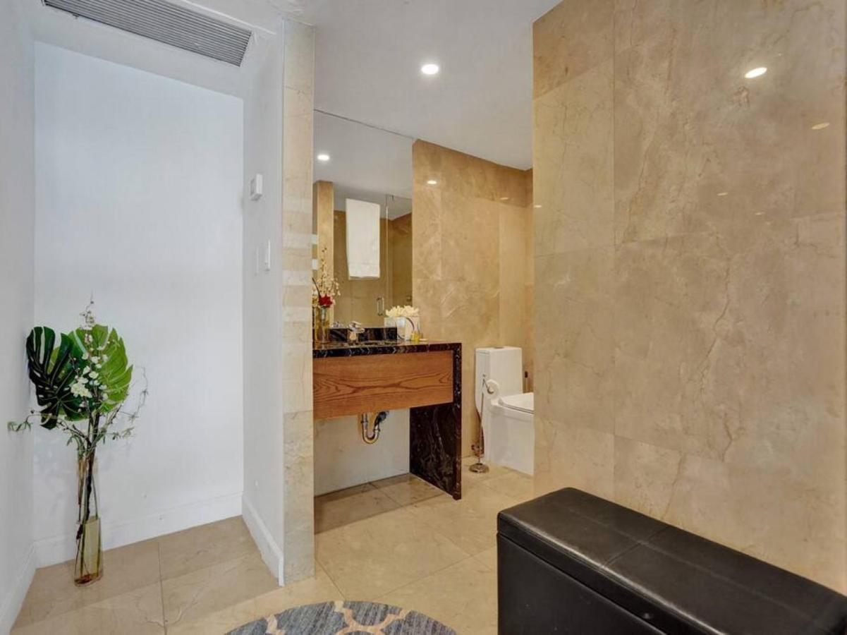 Luxury Ocean View And 1216 Miami Beach