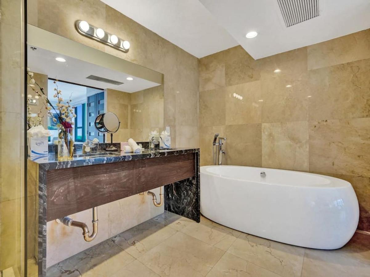 Luxury Full Ocean View Amenities 501 * Miami Beach