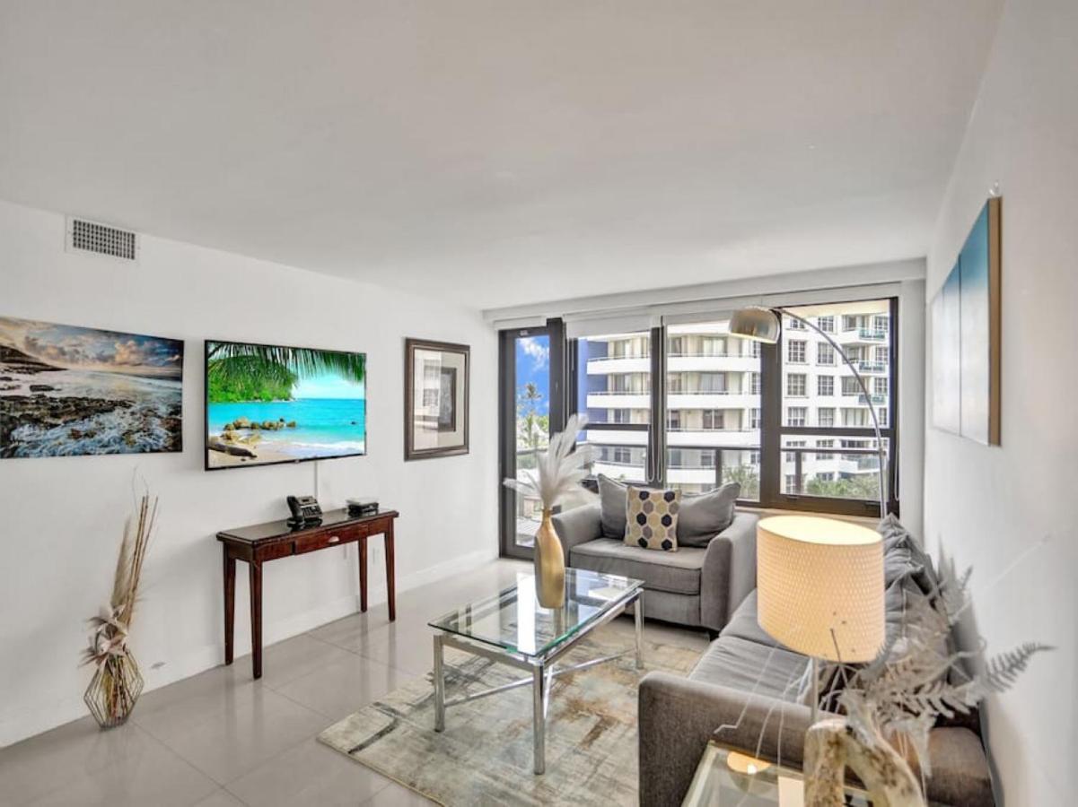 Spacious Ocean View Service 509 Apartment Miami Beach