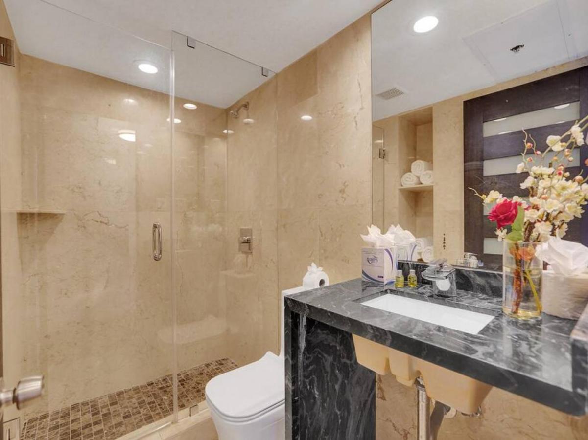 Luxury Full Ocean View Amenities 501 Miami Beach