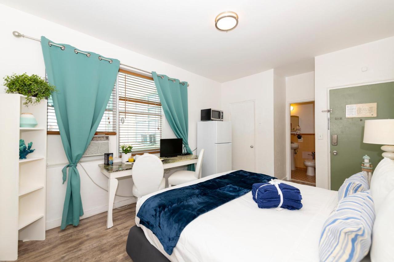 6768 Collins Miami Stays Apartment *