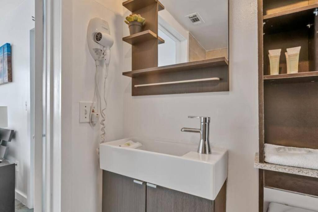 Apartment Amazing In South Beach, Ocean Drive