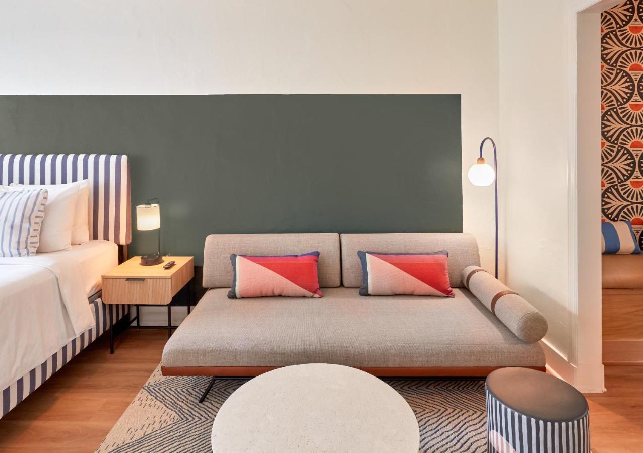 Hotel Pantera Rosa 3*