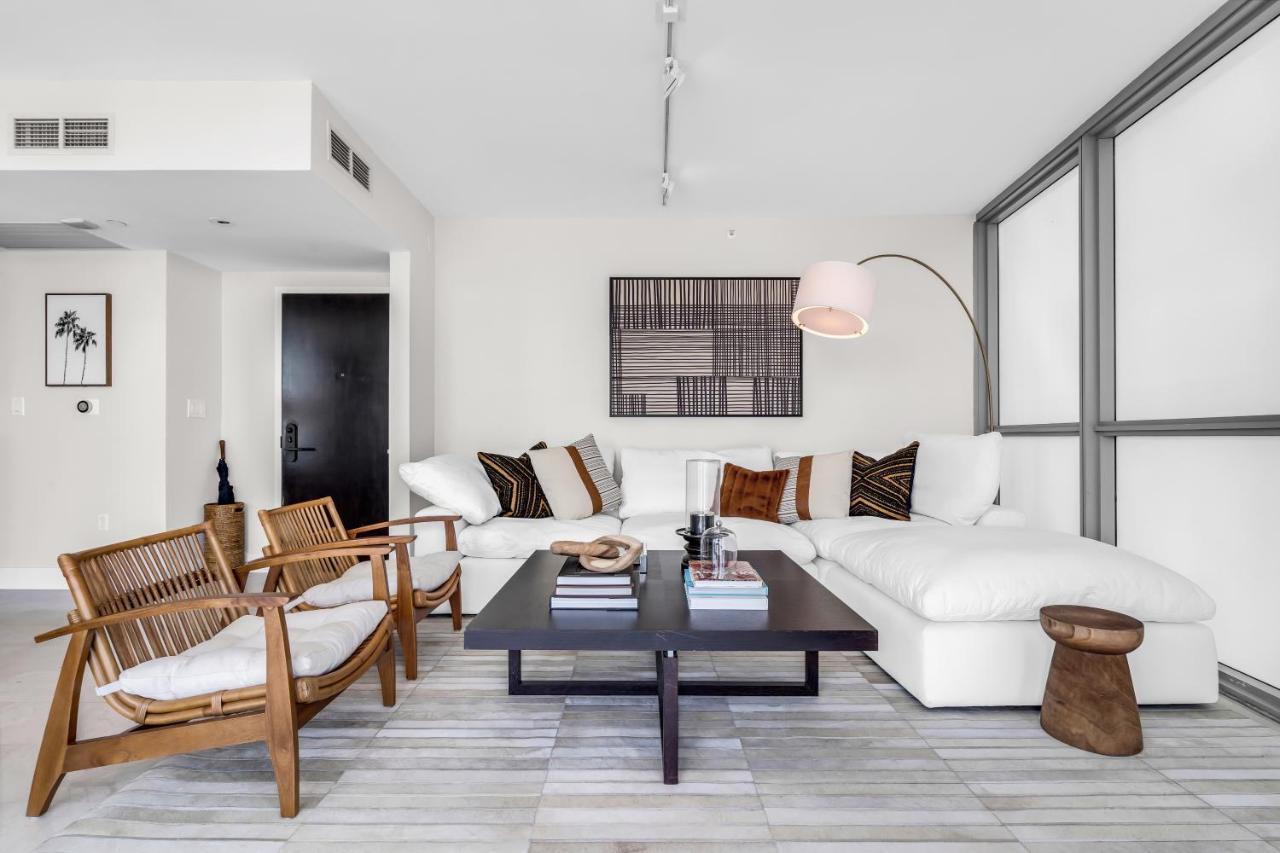 Setai Oceanview 2/2 Luxury Apartment
