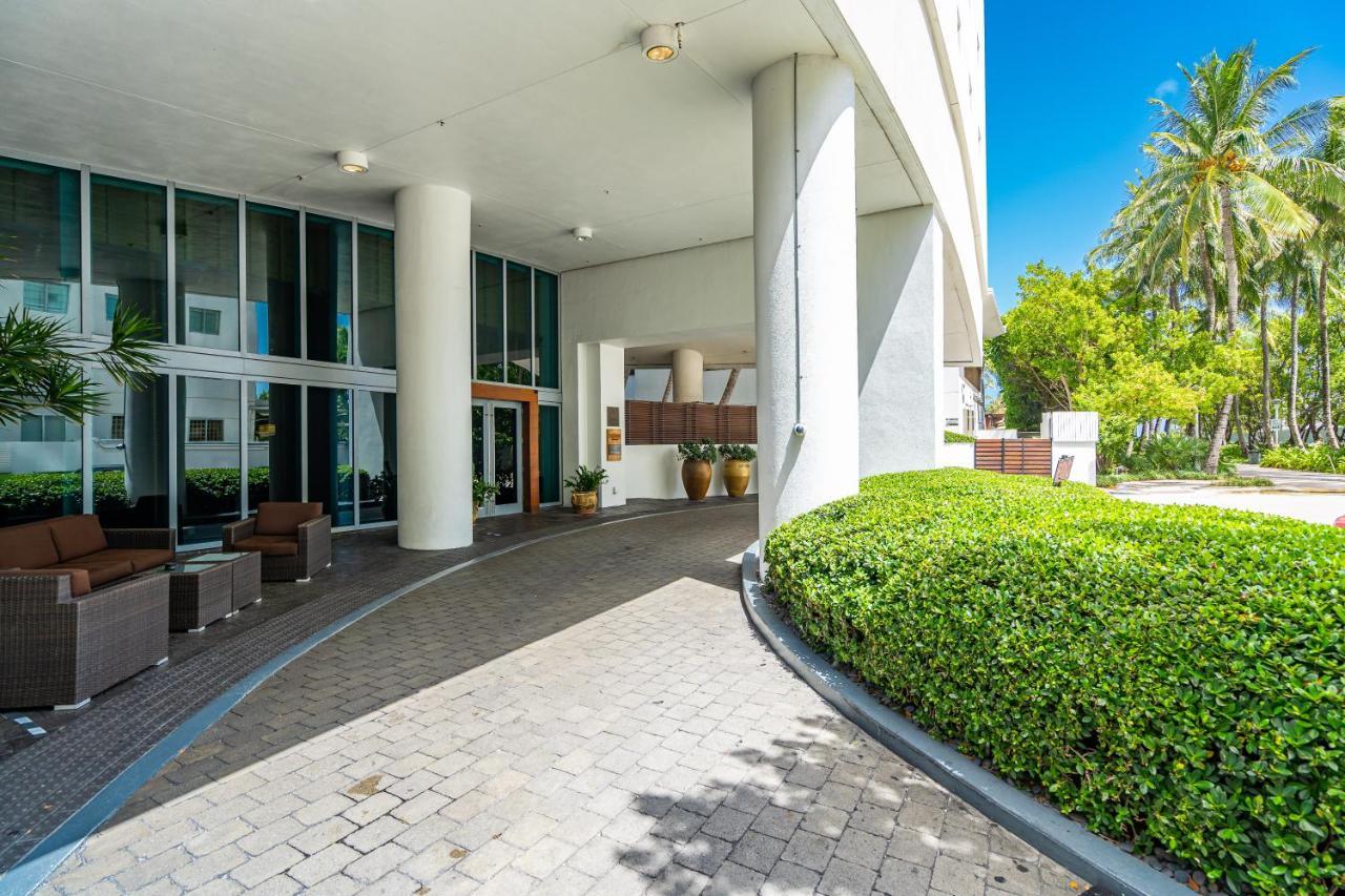 Setai Oceanview 2/2 Luxury Miami Beach