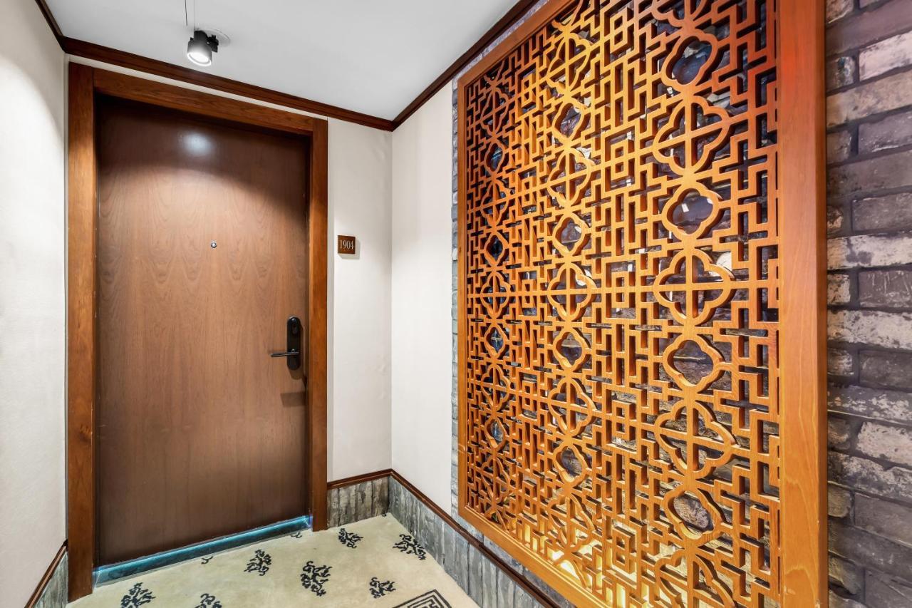 Setai Oceanview 2/2 Luxury * Miami Beach