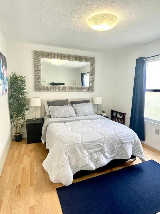 Apartment 1 Bed Apt. A Block From The *