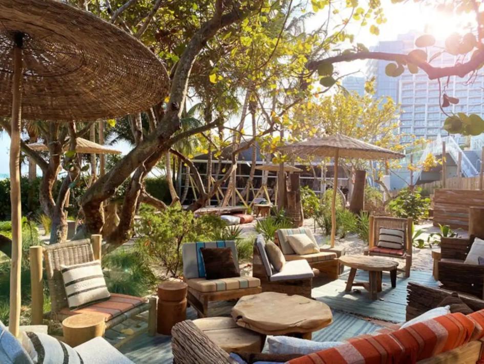 Magical 1br Beachfront Apt In South Miami Apartment