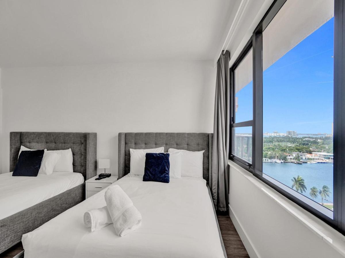 Gorgeous Miami Service 1614 Apartment Miami Beach