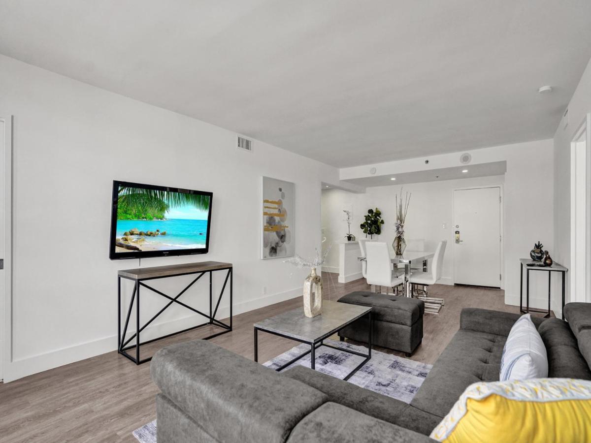 Gorgeous Miami Service 1614 Apartment