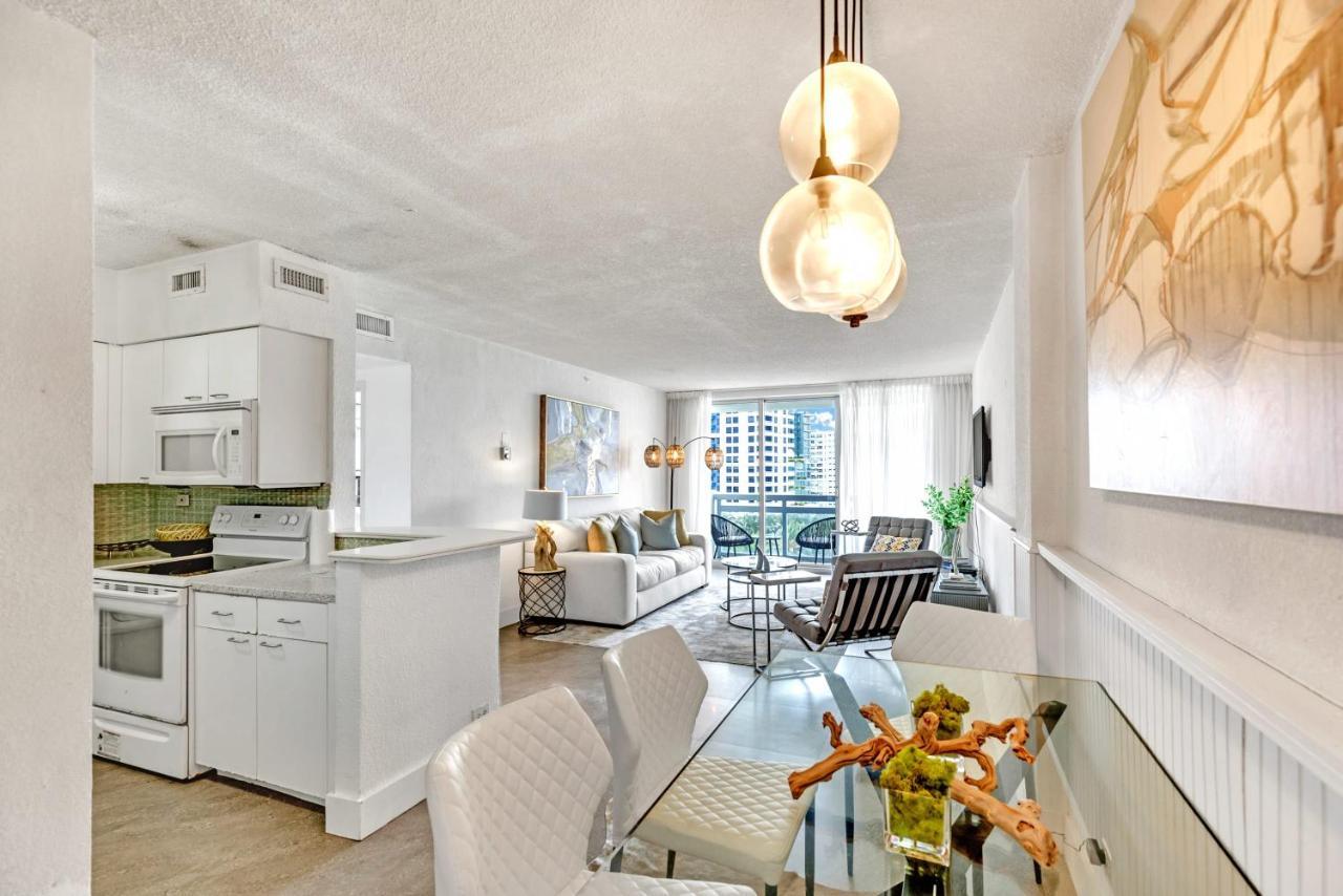 Luxury - Direct Bay In South Holiday home Miami Beach