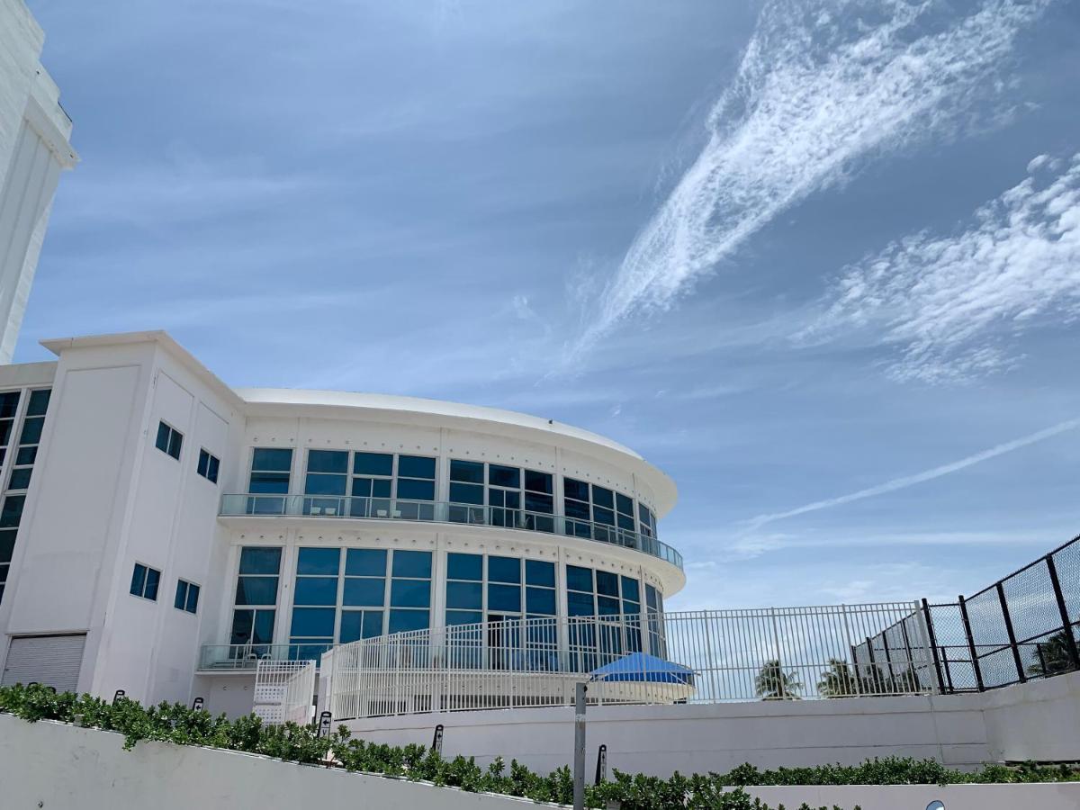 Aparthotel Castle By Vacation Media Miami Beach